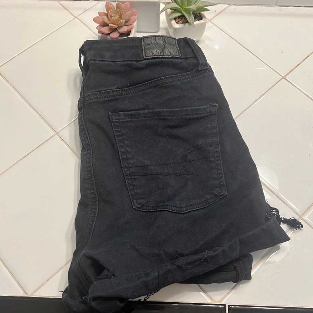 High waisted black American eagle shorts